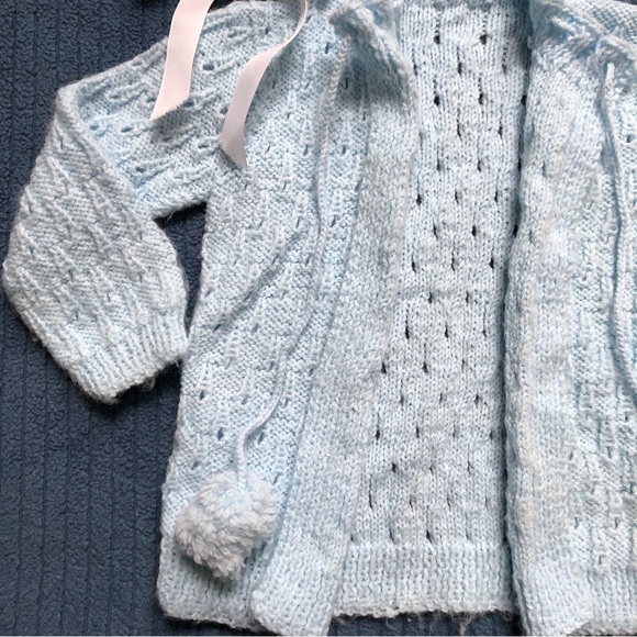 Hand knit baby sweater and bonnet - Picture 2 of 16